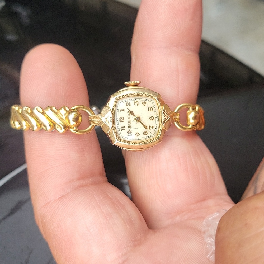 Vintage Bulova antique watch
